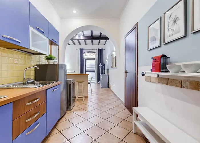 Coliseum Apartment Rome