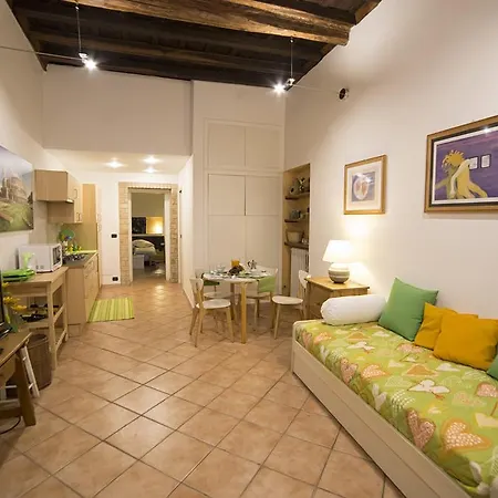 Coliseum Apartamento *